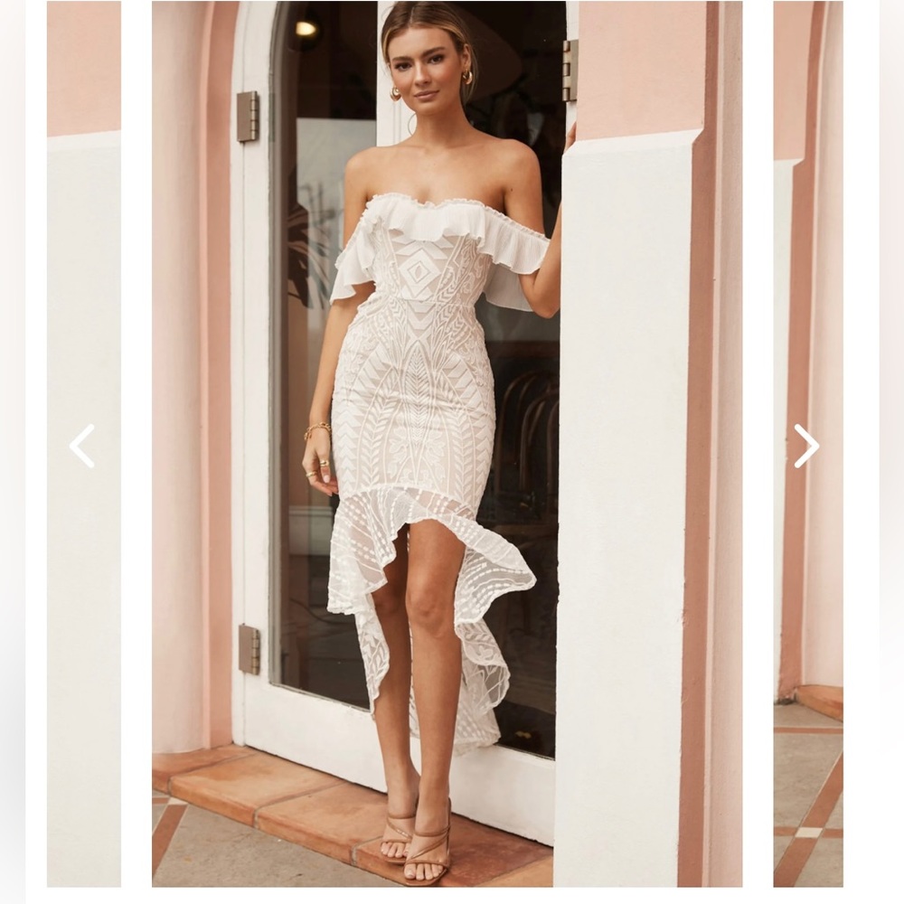 Selfie Leslie DREAMY OFF-SHOULDER HIGH-LOW HEM DRESS WHITE, size small.